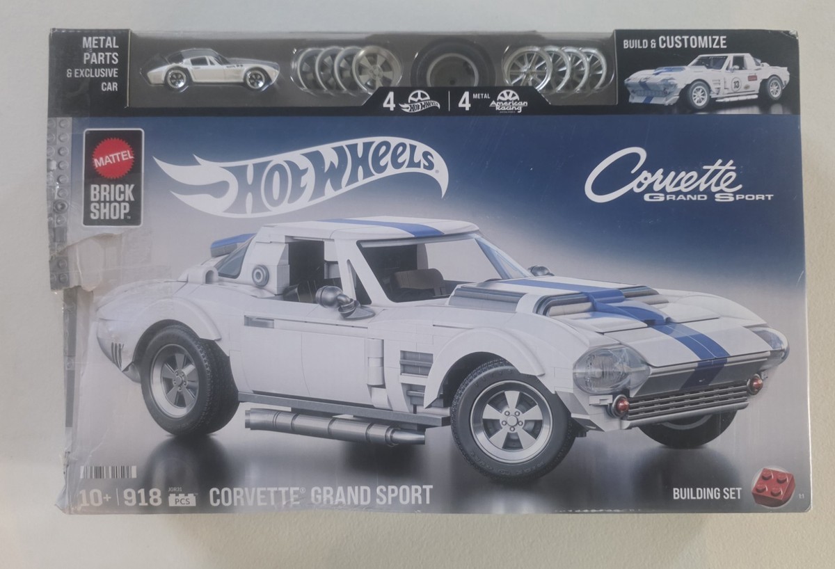Hot Wheels Mattel Brick Shop Corvette Grand Sport Set – 918 Pieces