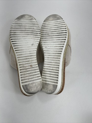HONG Slip on Sandal Wedge Beigh White Wood look Woman US Size 10.5 - Picture 8 of 8