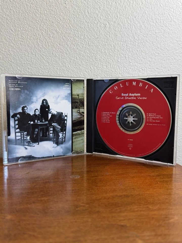 Soul Asylum - Grave Dancers Union Album 1992 / CD Alternative Rock Foto 3 de 4