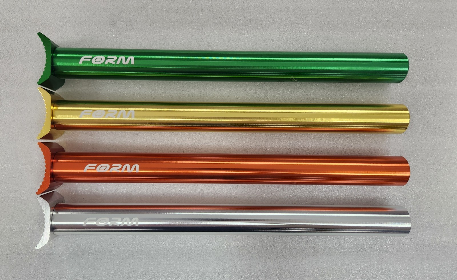 Pivotal Seatpost 26.8mm NEW! Colors!