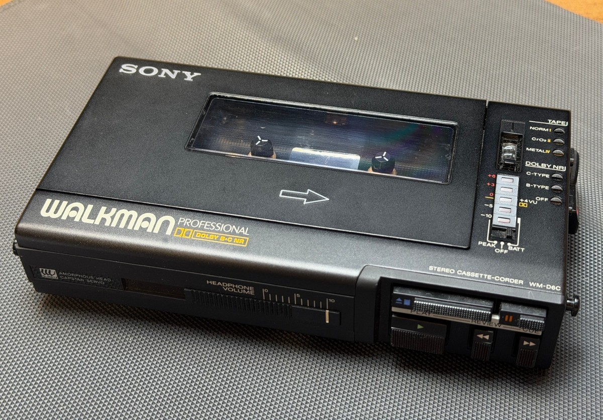 Sony Walkman WM-D6C Cassette Player EXCELLENT WORK condition USED