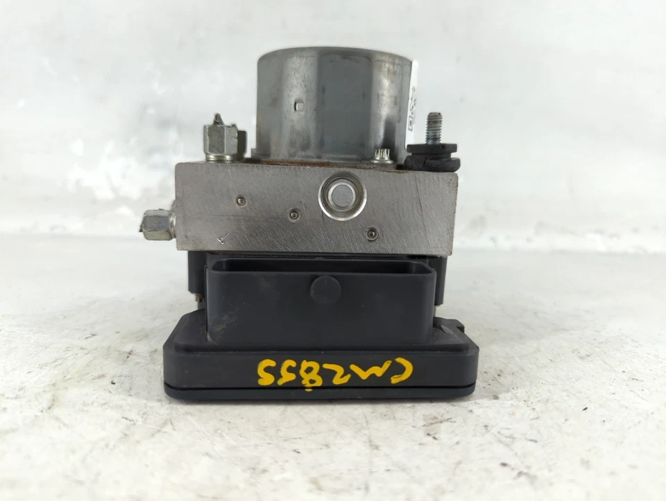 Módulo de control de bomba ABS 2015-2015 Nissan Altima AU140 Foto 4 de 4