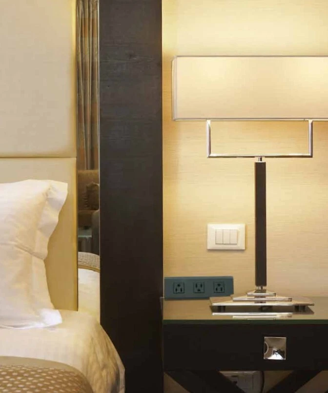 3 Outlet bedside / end table / desk Power Strip (5000-0125) - Image 4 of 4