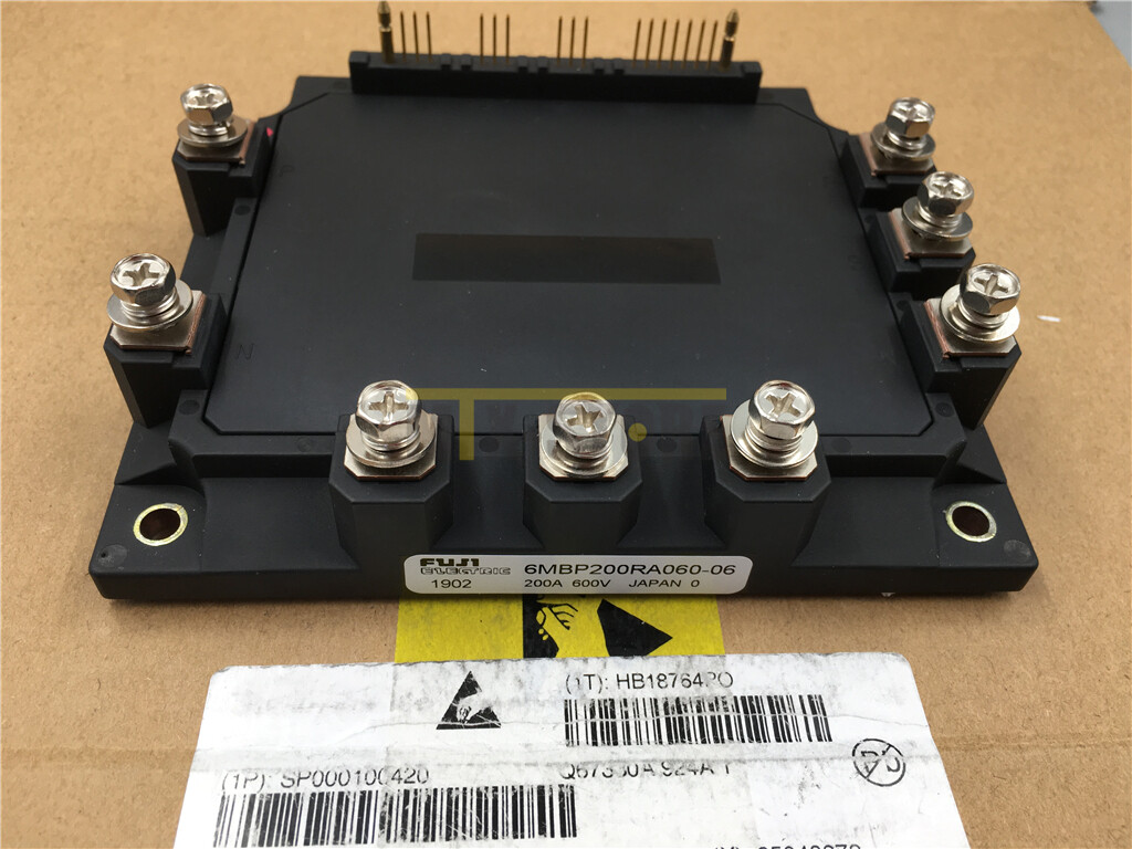 1PC Brand New FUJI 6MBP200RA060-06 6MBP200RA-060-06 Quality Assurance 100%