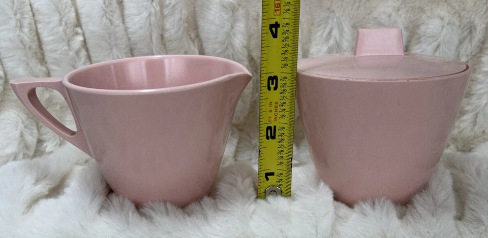 Mar-crest Melmac Melamine Atomic Pink Sugar Bowl and Creamer Pitcher Retro Vtg - Image 2 of 4