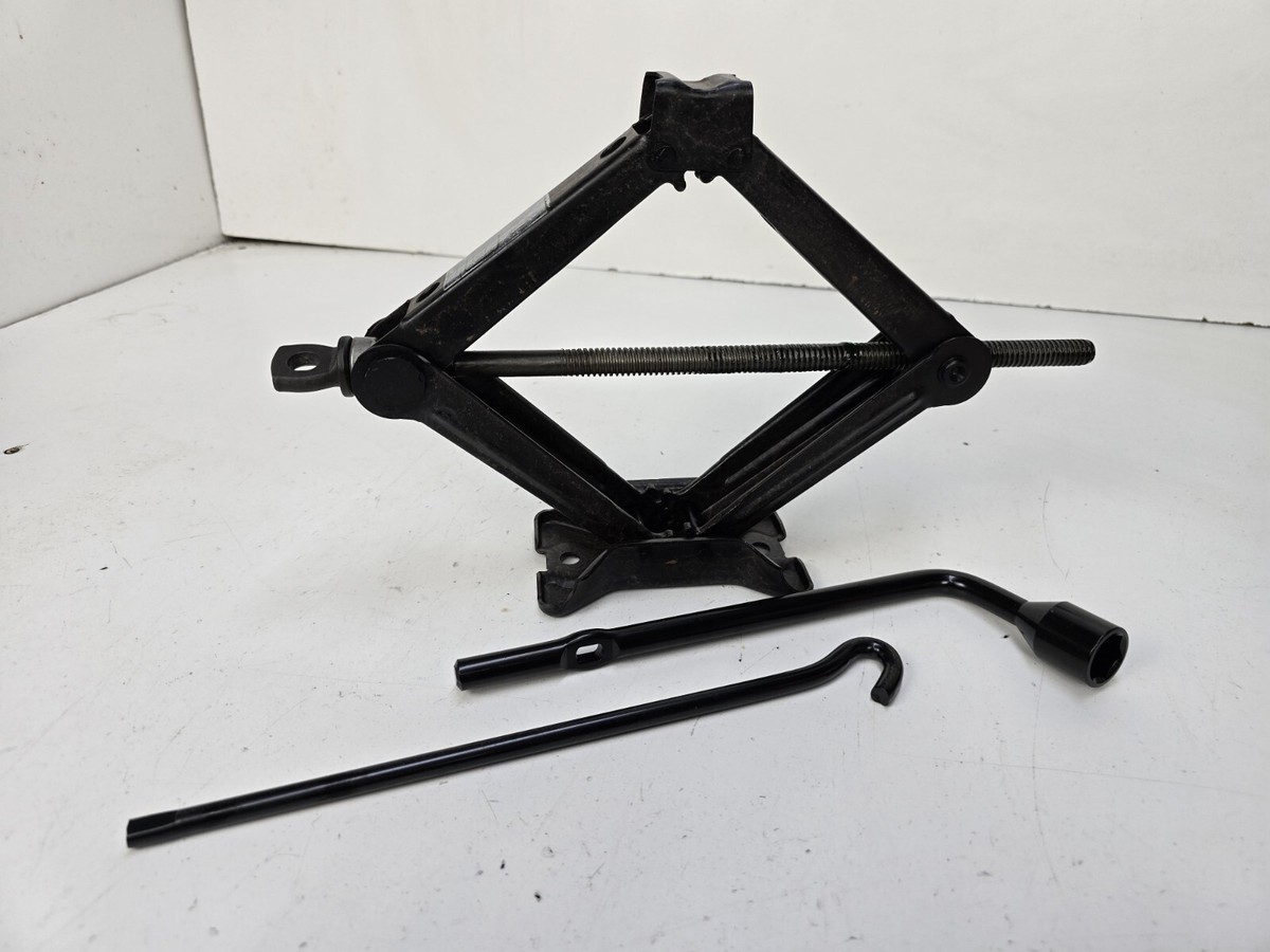 2013 HONDA CIVIC SPARE TIRE EMERGENCY JACK TOOL KIT OEM GENUINE