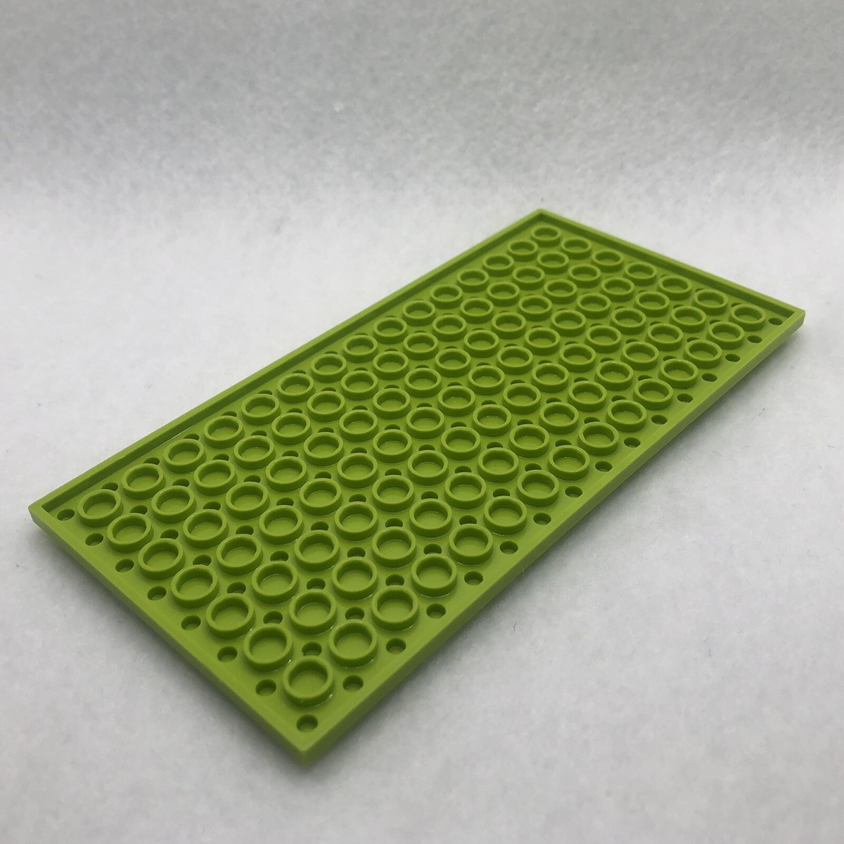 LEGO 92438 Lime Plate 8 x 16 (x1) | eBay
