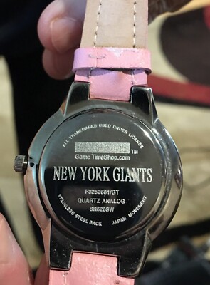 NFL New York Giants Pink Ladies Watch Gift Box | eBay display picture 1