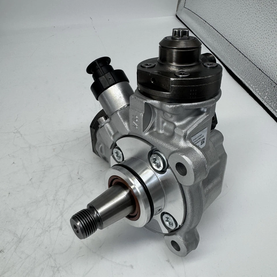 High Pressure Fuel Pump For Ford F250 2011-2014 Ford POWERSTROKE 6.7L 0445010622 - Image 3 of 4