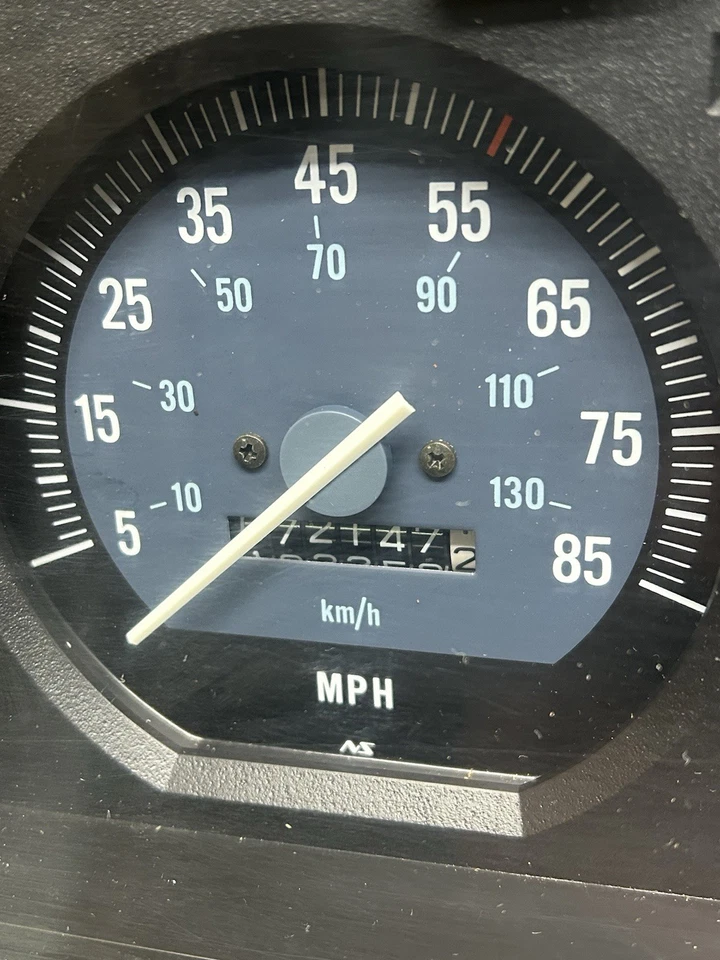 Cuadro de instrumentos 87-90 Jeep Cherokee XJ Comanche MJ OEM calibre 2 72 k millas Foto 3 de 4