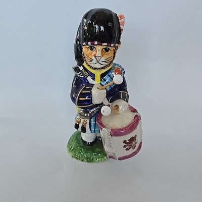MacKatt Tenor Drummer Loch Lomond Ceramics Rare Scottland Cat Figurine
