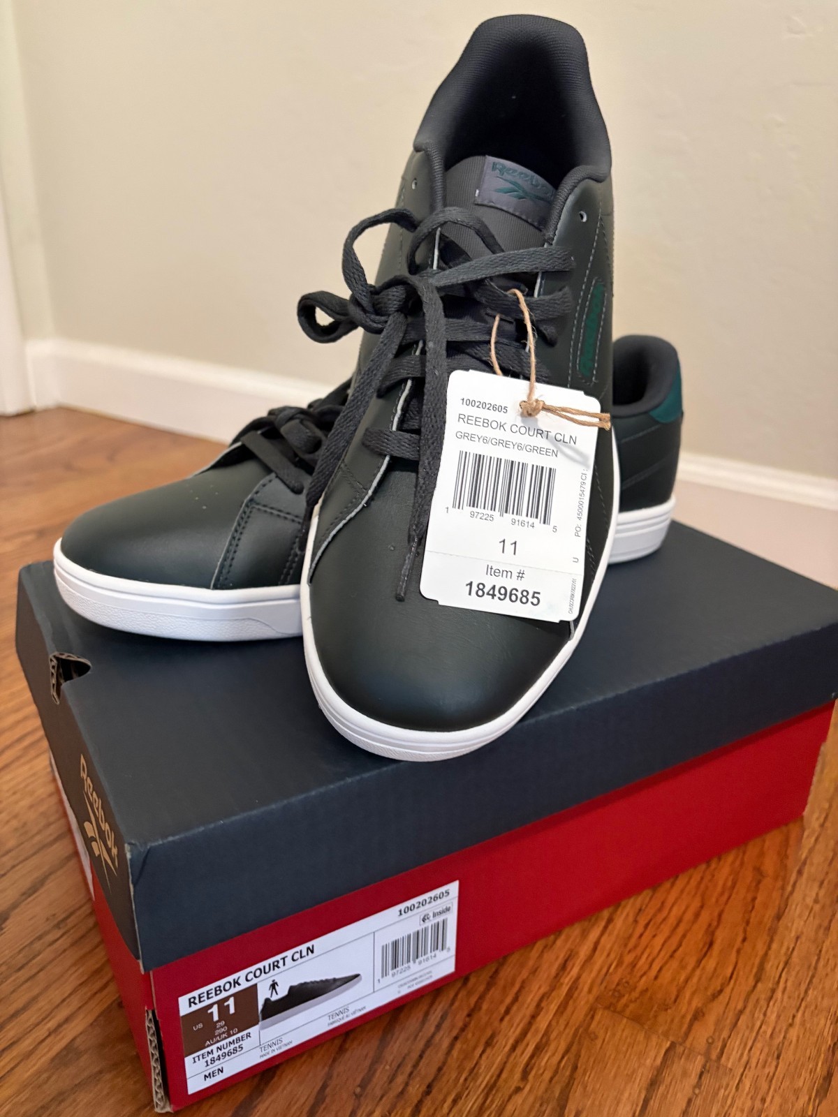 Size 11 Dark Forest Green