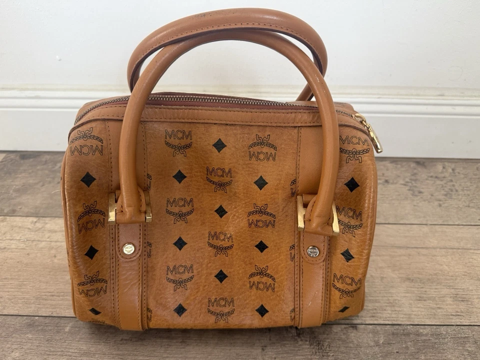 MCM München sacoche cuir marron monogramme, zip, poches, V1461 - Photo 3/4