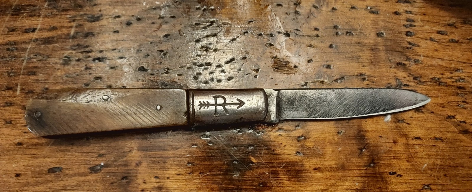 Russell Barlow Arrow R Marked Bolster Original Bone Handle Pocket Knife Vintage
