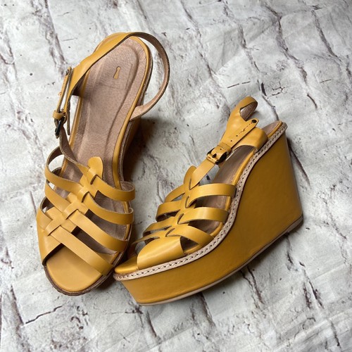 mustard colored wedges