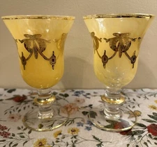Set Of 2 Interglass Italian Handmade Yellow & 24 Kt Gold Stemmed Goblets