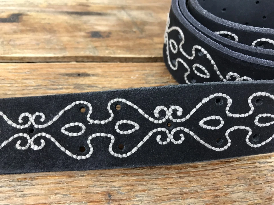 PISTIL Embroidered Black Leather Stitched Belt Womens L Large - Image 4 of 4