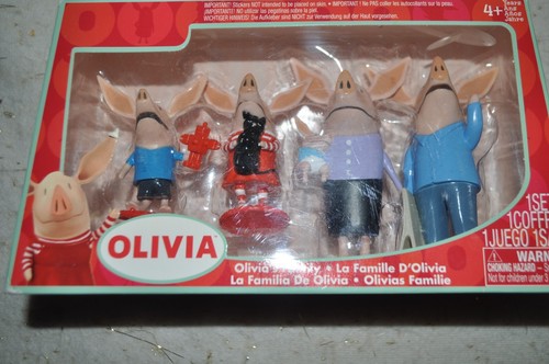 Olivia the Pig 2 in 1 Transforming Playset House Pirate Ship extra Figures READ - Picture 16 of 23