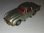 VTG 1967-1977 CORGI No 270 JAMES BOND 007 ASTON MARTIN DB5. QUITE GOOD CONDITION