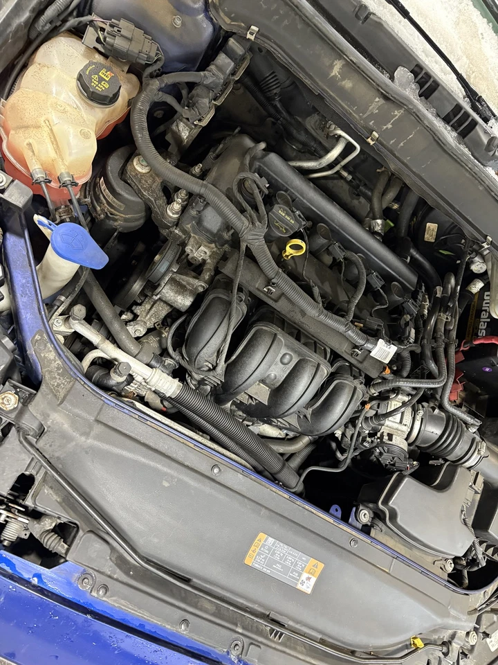 Cilindro maestro Ford Fusion 13 14 15 16 Foto 2 de 3