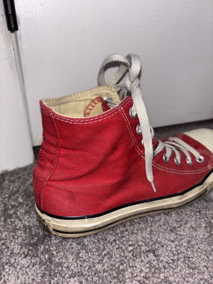 Rojo Converse CHUCK TAYLOR All Star Zapatos de caña alta Tenis Hombre’s 7 Mujer’s 9 Foto 3 de 4