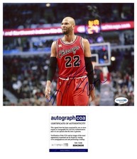 TAJ GIBSON SIGNED 8X10 PHOTO CHICAGO BULLS - AUTOGRAPH ACOA