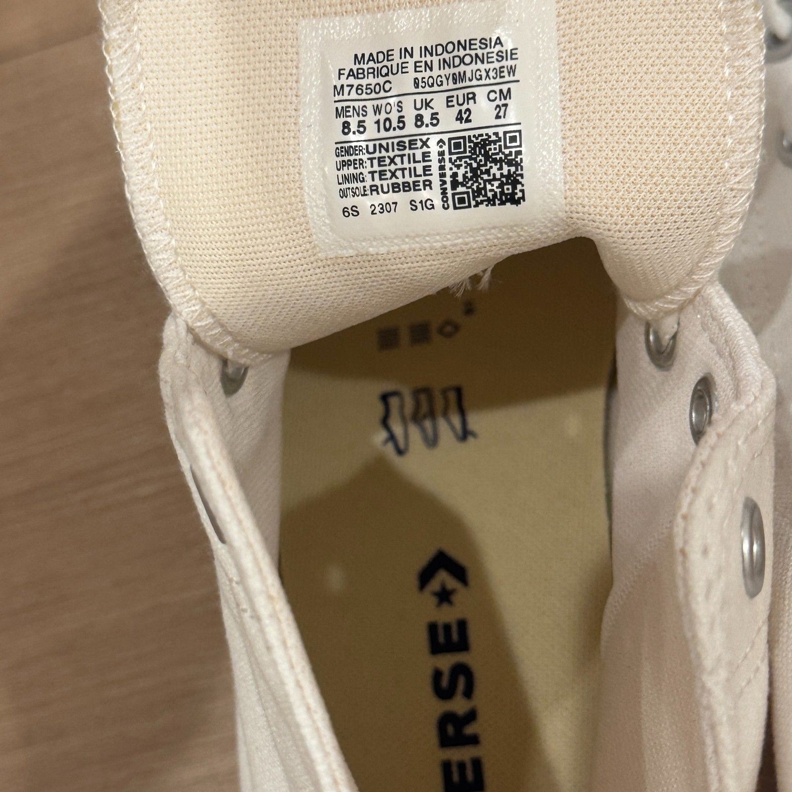 Chuck Taylor All Star High Top Sneaker Optical White - 8.5 M/ 10.5 W NIB  thumbnail 6