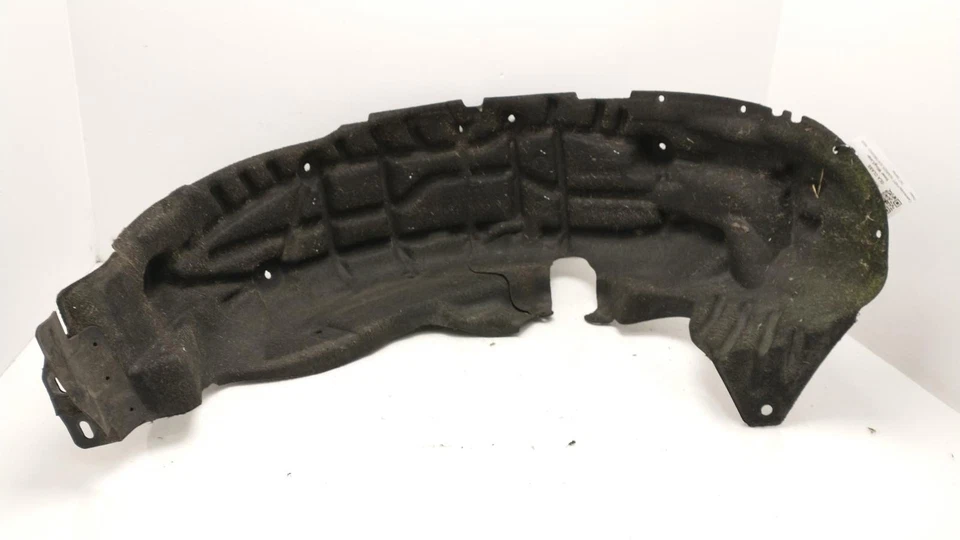 GLA CLASS WING LINER SPLASH GUARD 247 SeriesPART NUMBER A2476903503 - NSR (*) M - Image 4 of 4