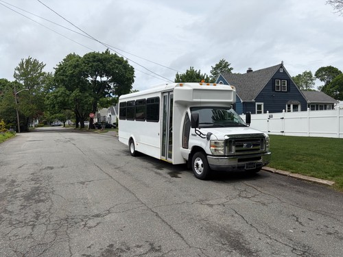2011 shuttle bus