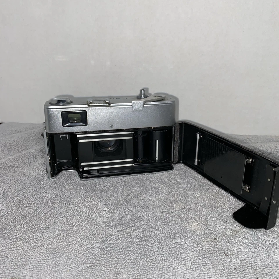 Cámara fotográfica telémetro Minolta Hi-Matic 7 35 mm - probada mecánicamente Foto 4 de 4