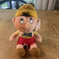 Vintage 80's Walt Disney Animated Classic Film Pinocchio 7  Stuffed Plush