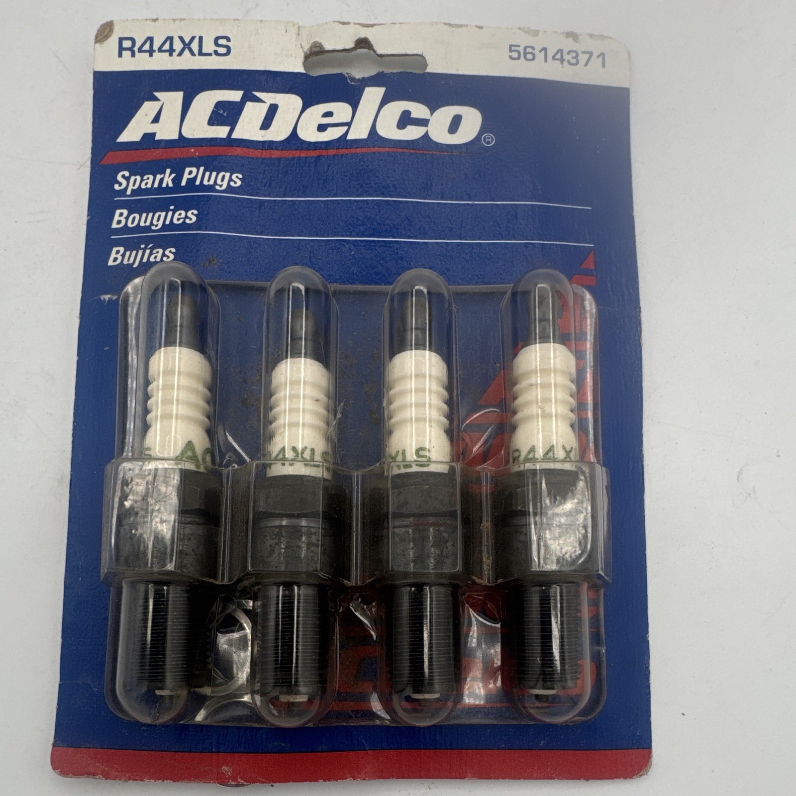 ACDelco R44XLS Spark Plugs 4-Pack NOS Vintage Automotive Parts