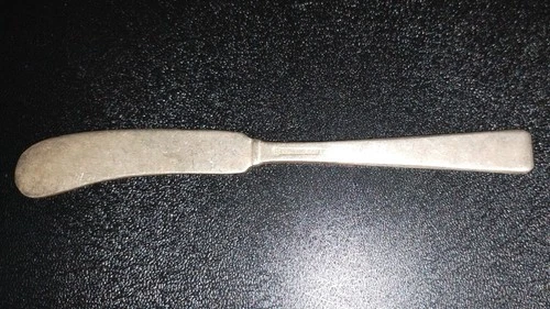 Antique Towle Craftsman Pattern Flat Handle Butter Spreader Sterling Silver 1932