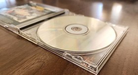 Tomb Raider: Chronicles - Sega Dreamcast (2000) by Core Design/Eidos Interactive