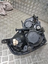 Feu avant (phare) Kia CARNIVAL