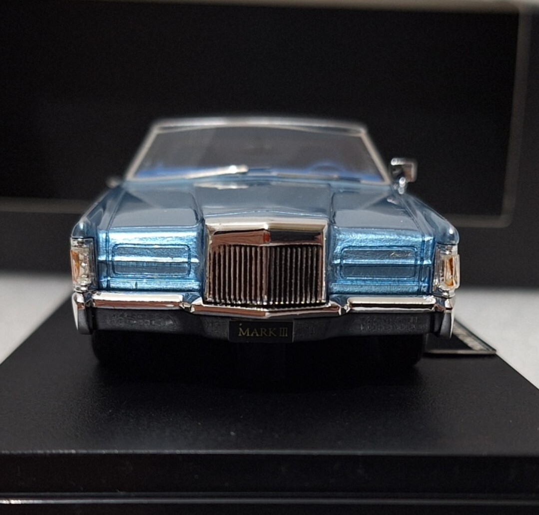 Lincoln Continental Mark III Tribute Edition 1970 Blue 1:43 HRN