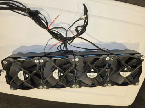480mm PC radiator for liquid cooling with 8 Corsair fans (Push/Pull setup)