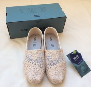 toms natural alpargata flat shoes