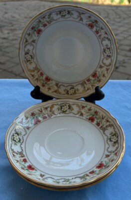 Set of 3 Schumann Bavaria Dresden Christmas Flowers Poinsettia & Holly  Saucers