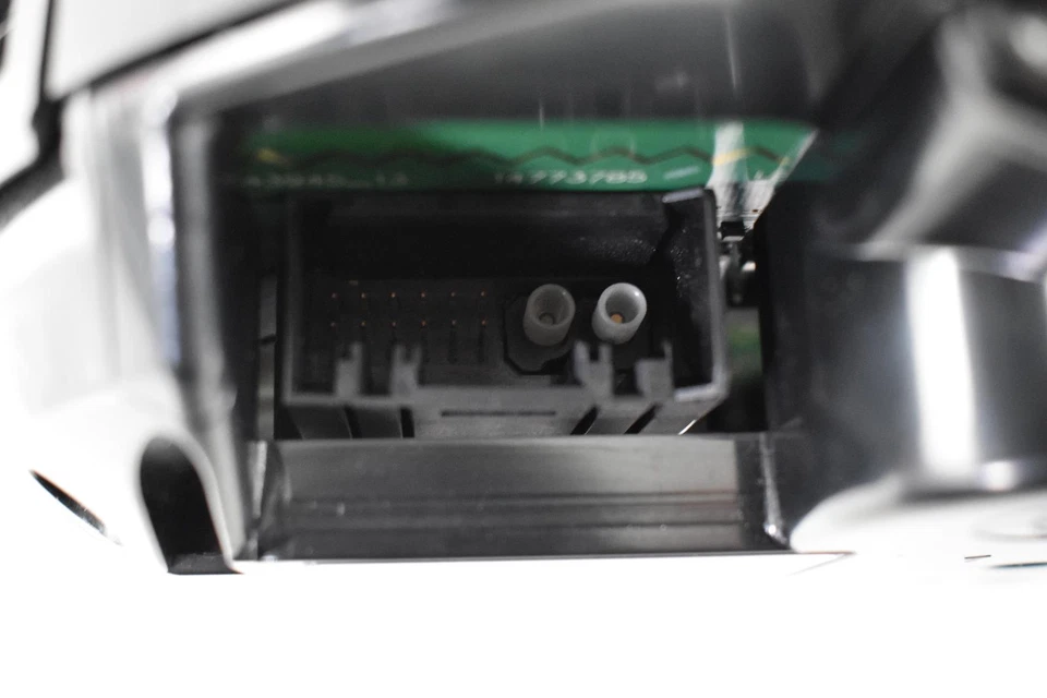 Medidor de velocímetro usado se adapta a: BMW 535I Cluster 2012 MPH sin navegación sin cabezal Foto 2 de 4