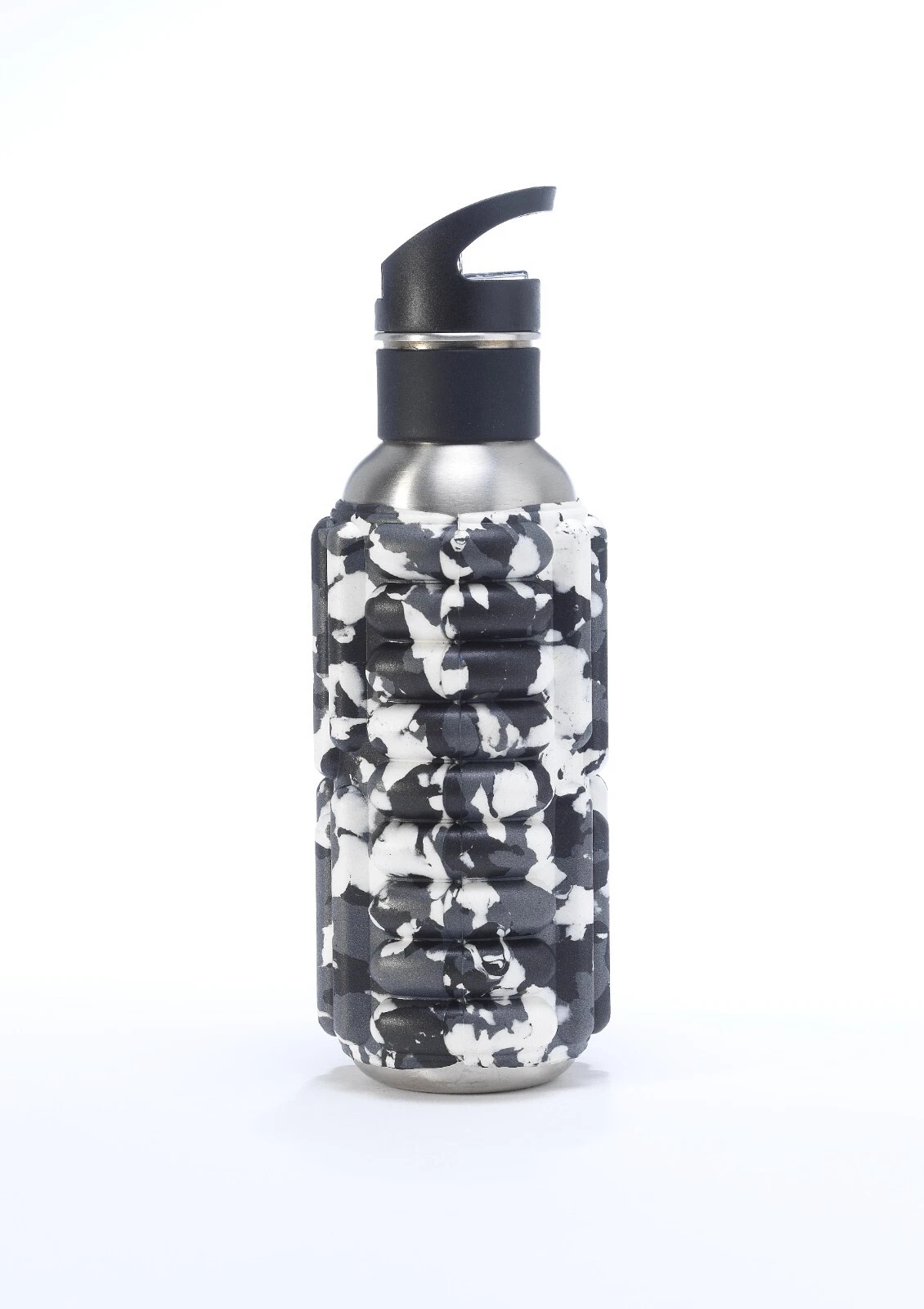 Foam Muscle Roller Water Bottle - Black/White Camo 750ml
Opens in a new window or tab