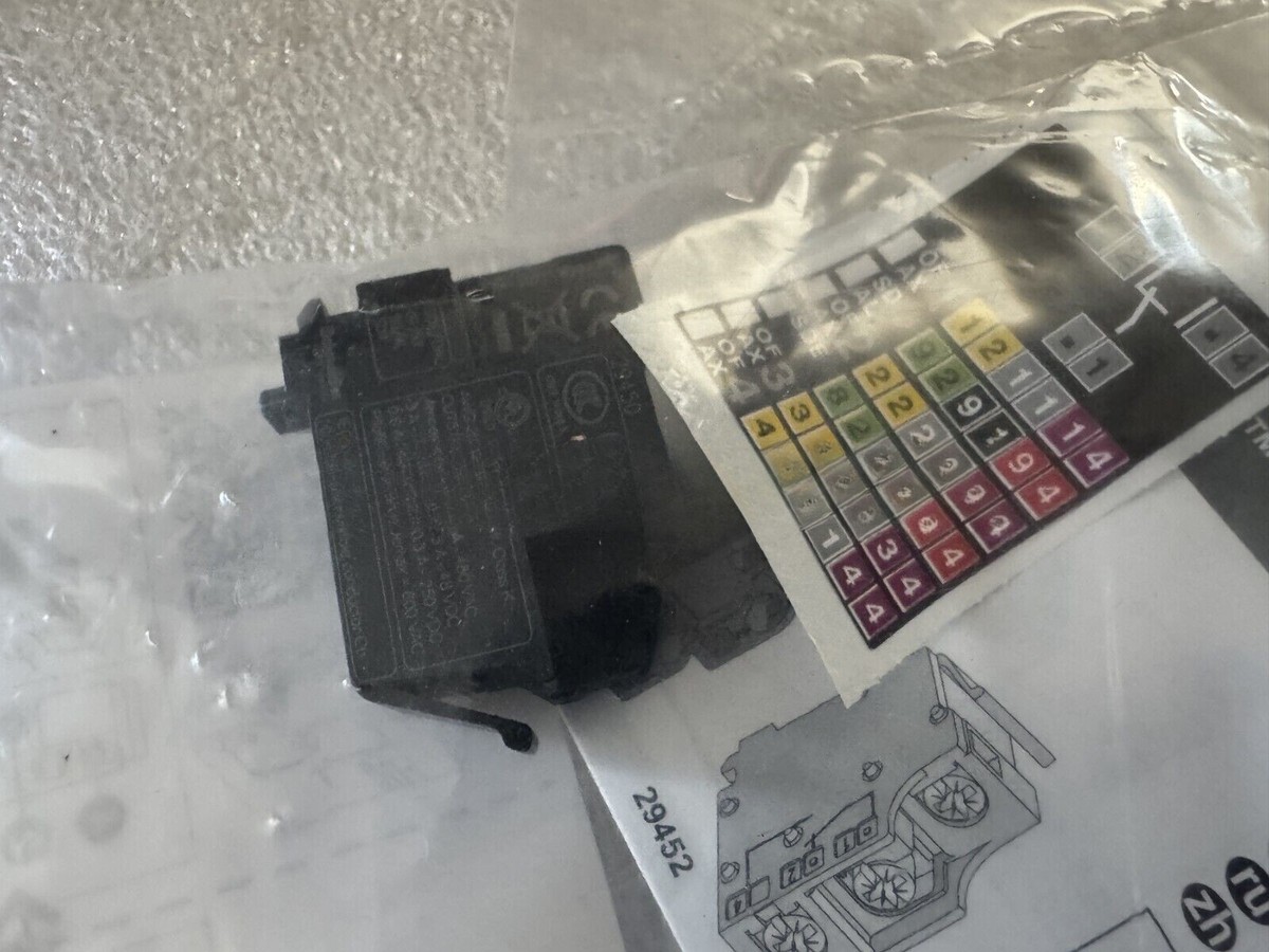 茶 coto Schneider Electric 29450 Circuit Breaker Auxiliary Switch | eBay