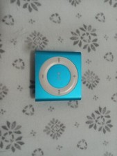 Apple A1373 iPod shuffle 4th Generation pink.