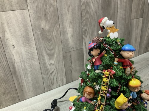 Danbury Mint The Peanuts Christmas Tree Lights Up Charlie Brown Snoopy Large - Picture 17 of 21