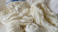 Cream Ivory Undyed Roving Spinning Merino Canadian Superwash Wool 13 OZ