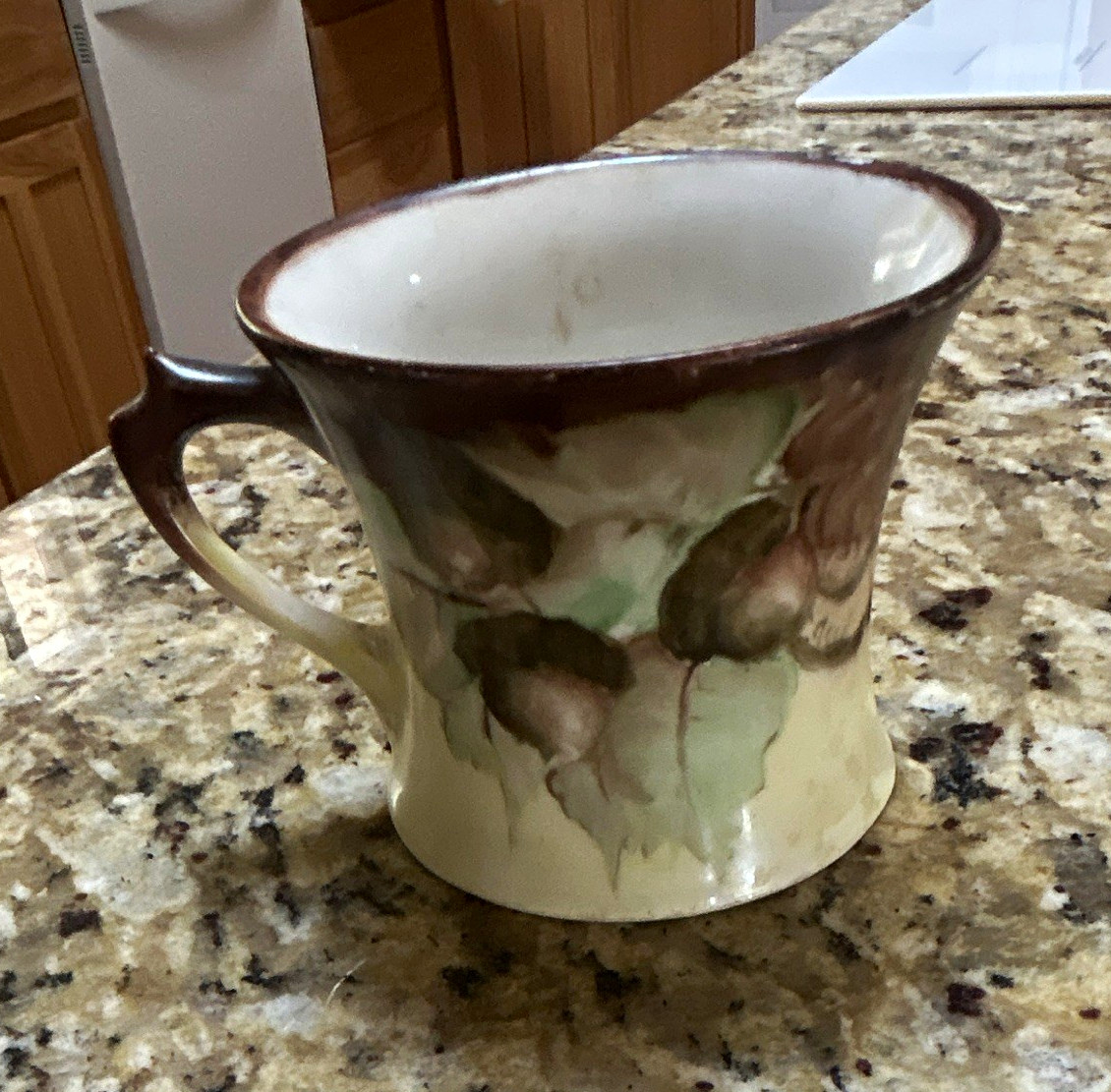 Hutschenreuther Favola Bavaria Porcelain Mug w Handle Decorated Beige Brown
