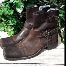 Lounge By Mark Nason Rock Lives Boots 12