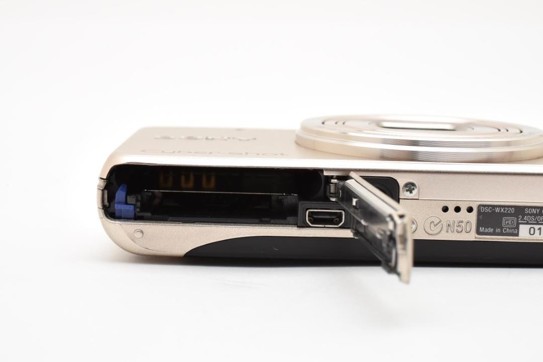 SONY Cyber-shot DSC-WX220 Gold Compact Digital Camera 18.2MP