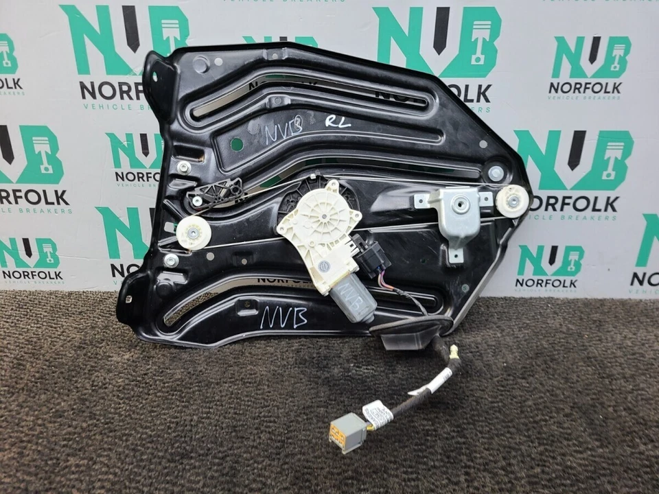 Range Rover Evoque convertible Rear RIGHT window REGULATOR gj32304a44 - Image 3 of 4