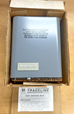 Honeywell R482C1071 Switching Relay  *New in Box*